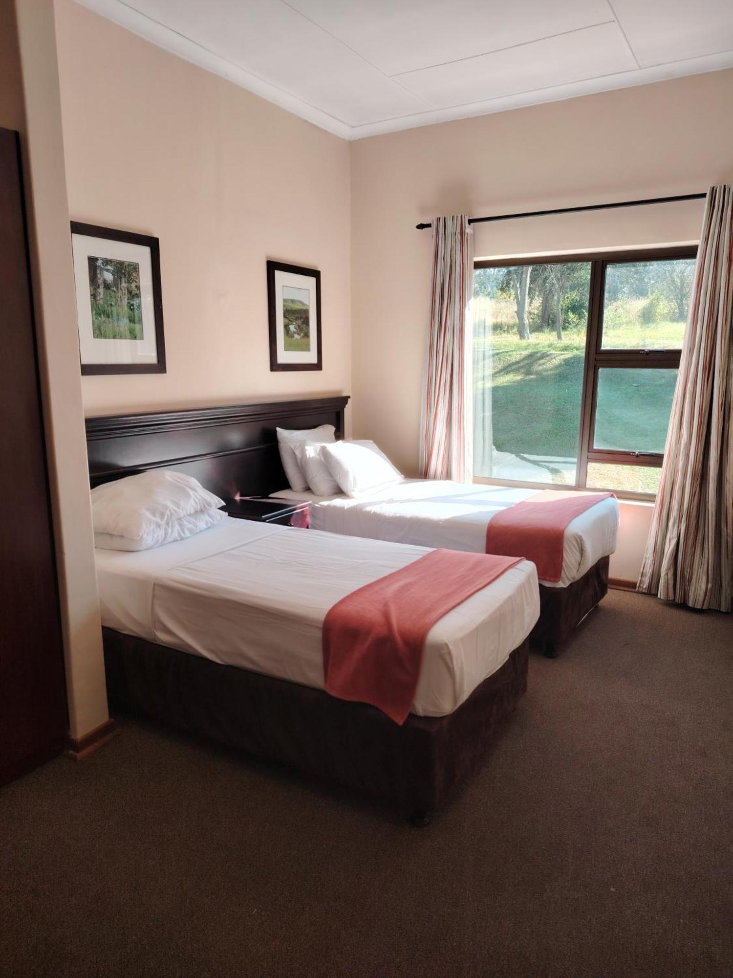 Gooderson Leisure Natal Spa Self Catering And Timeshare Resort Paulpietersburg Exterior foto