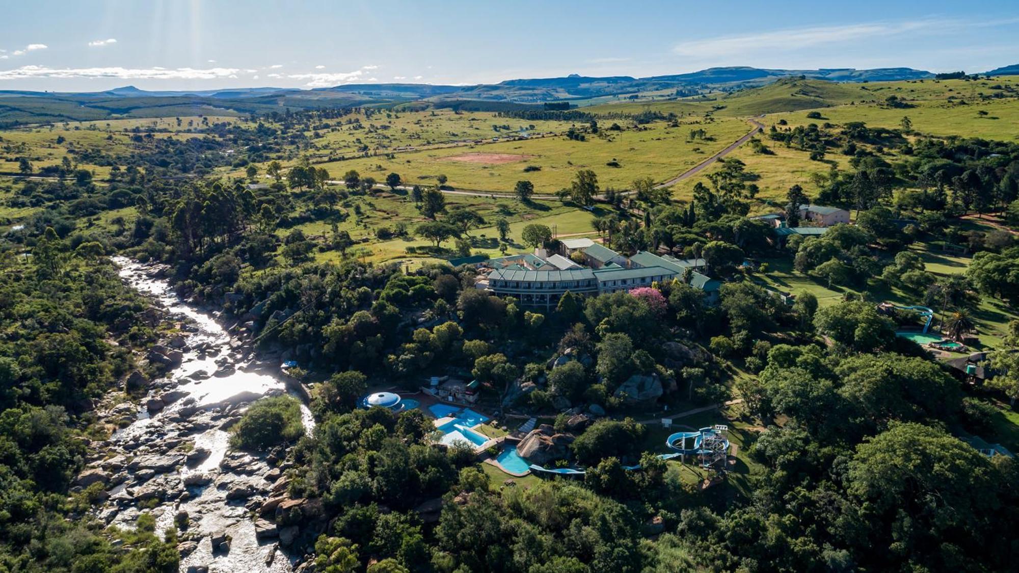 Gooderson Leisure Natal Spa Self Catering And Timeshare Resort Paulpietersburg Exterior foto